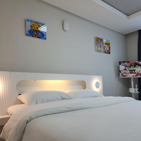 Daegu Star B&B Dsr Hotel Lily Guestroom المظهر الخارجي الصورة
