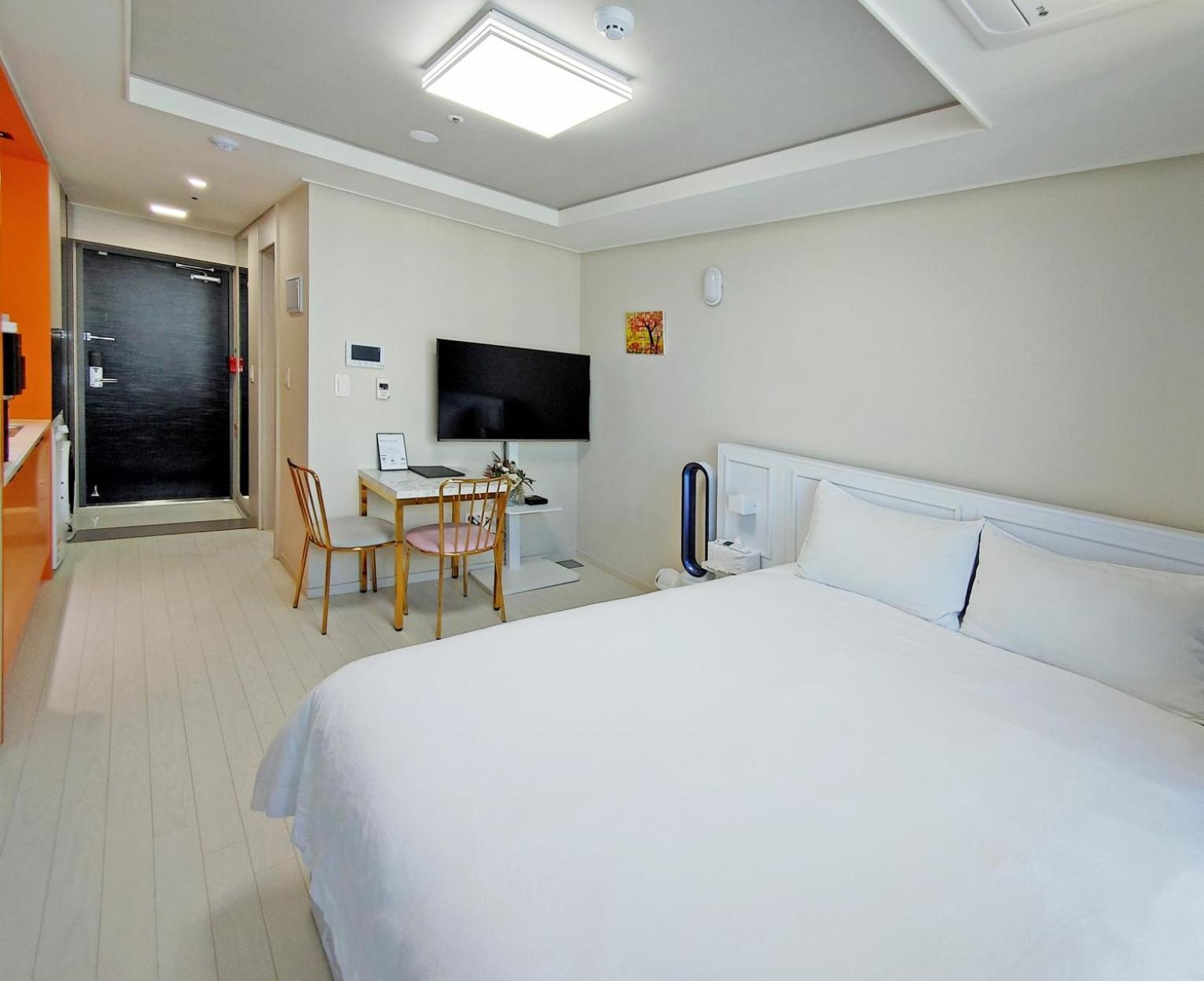 Daegu Star B&B Dsr Hotel Lily Guestroom المظهر الخارجي الصورة