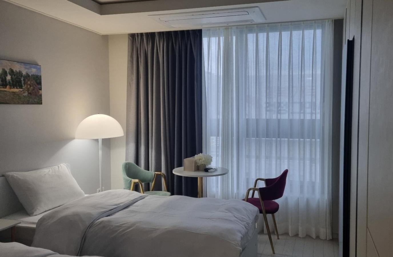 Daegu Star B&B Dsr Hotel Lily Guestroom المظهر الخارجي الصورة