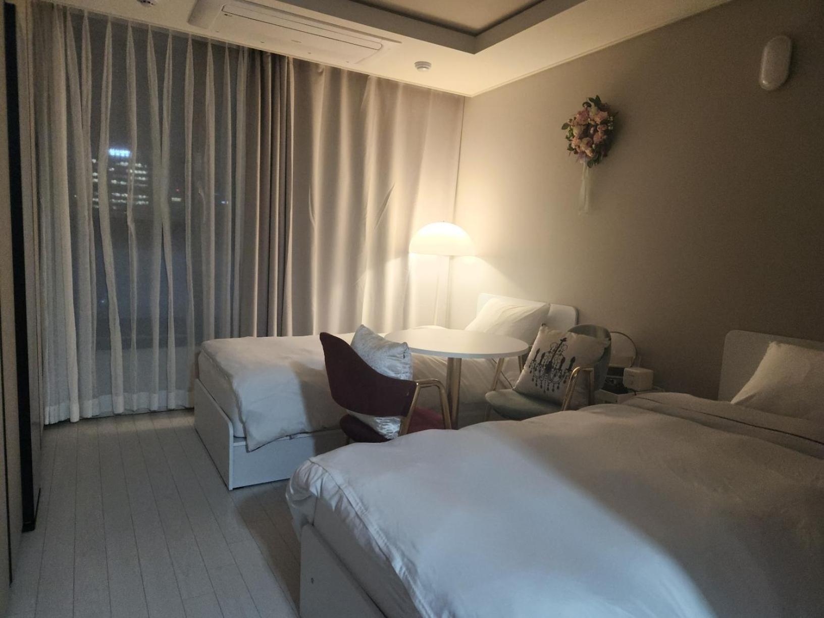 Daegu Star B&B Dsr Hotel Lily Guestroom المظهر الخارجي الصورة