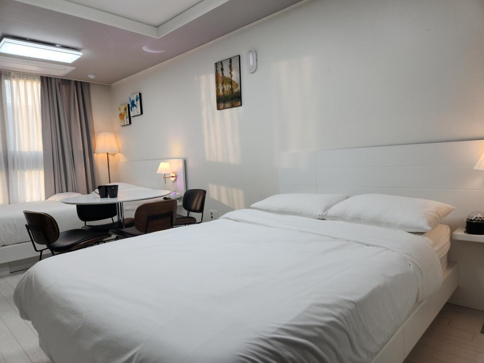 Daegu Star B&B Dsr Hotel Lily Guestroom المظهر الخارجي الصورة