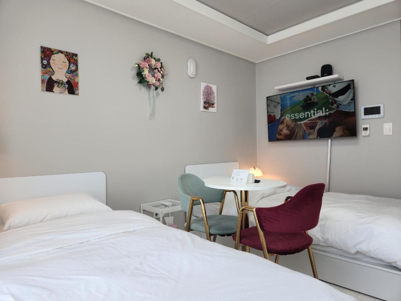 Daegu Star B&B Dsr Hotel Lily Guestroom المظهر الخارجي الصورة